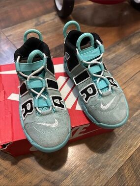 Nike Kids Teal and Black High-Top Sneakers